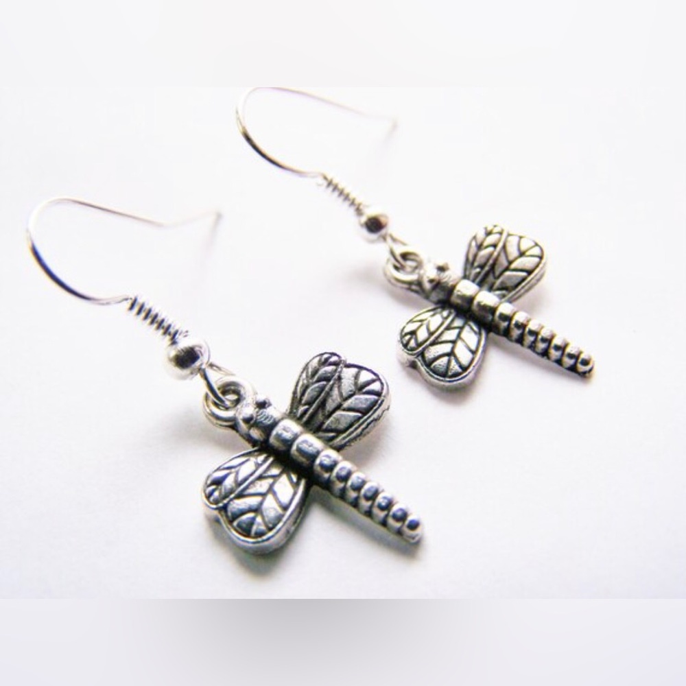 Dragonfly Earrings - Tibetan Silver dragonflies - NWT - new women jewelry